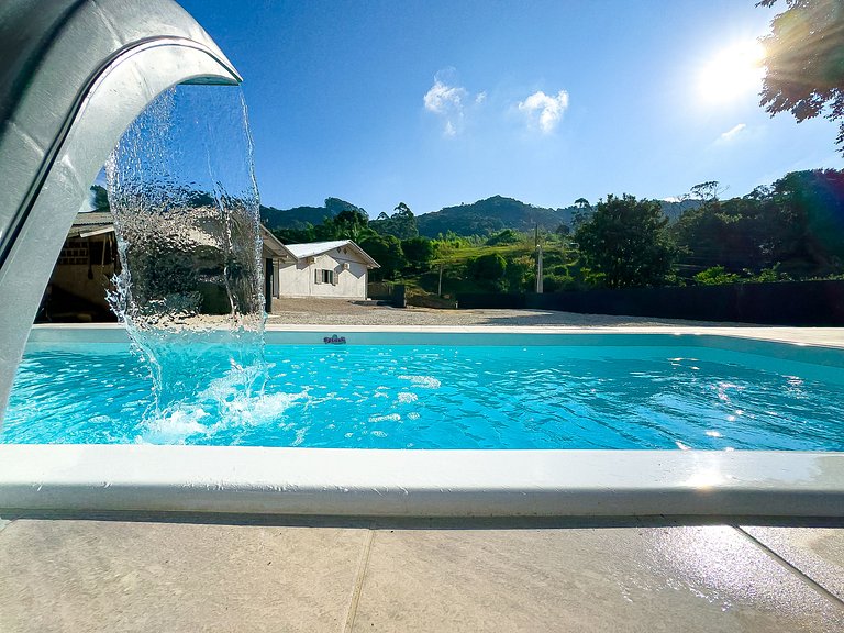 Casa de Campo c/Piscina Aquecida - perto da cidade
