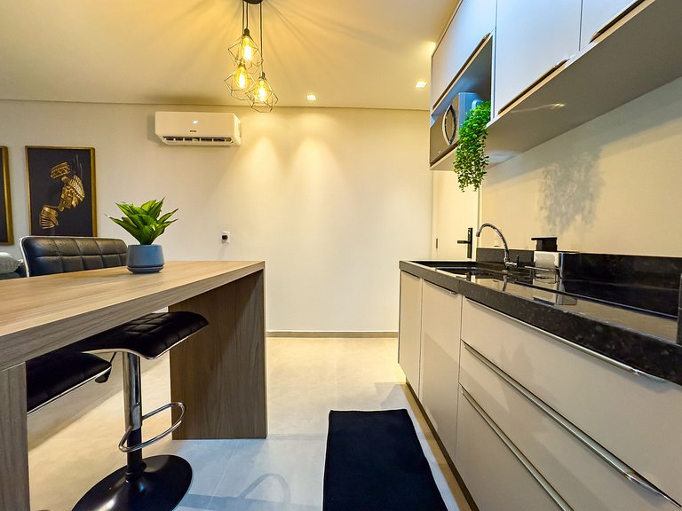 Flat aconchegante, ótima localização/ com piscina