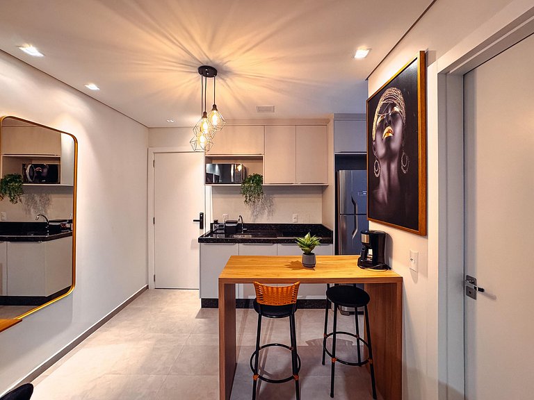 Flat aconchegante, ótima localização/ com piscina