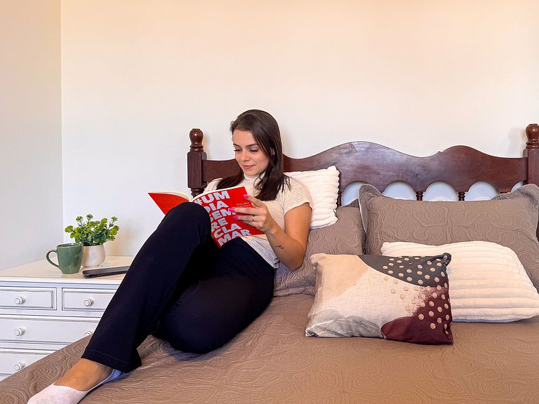 Studio Completo com Garagem | Ar-cond | Wi-Fi