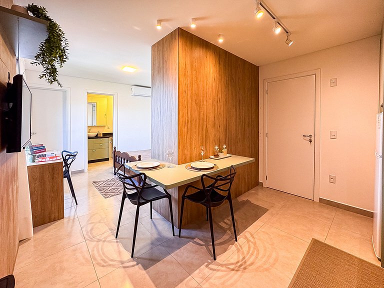 Studio Completo com Garagem | Ar-cond | Wi-Fi