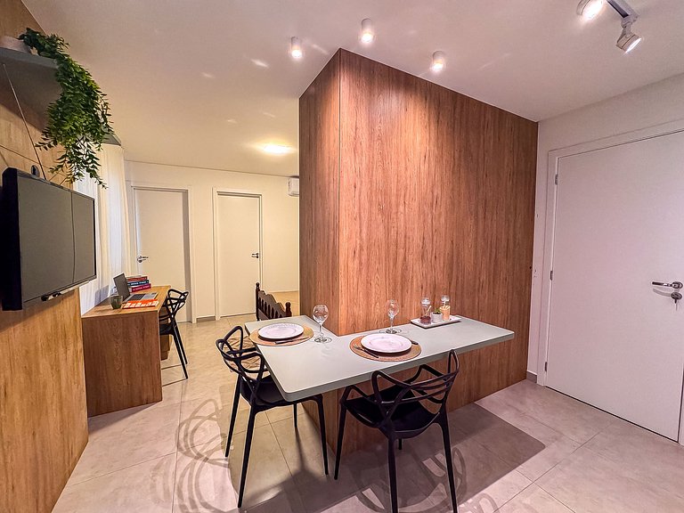 Studio Completo com Garagem | Ar-cond | Wi-Fi