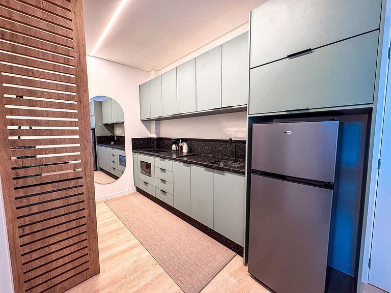 Apto com 1 quarto e sacada com churrasqueira