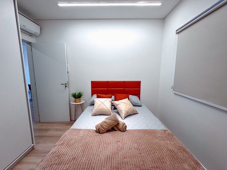 Apto com 1 quarto e sacada com churrasqueira