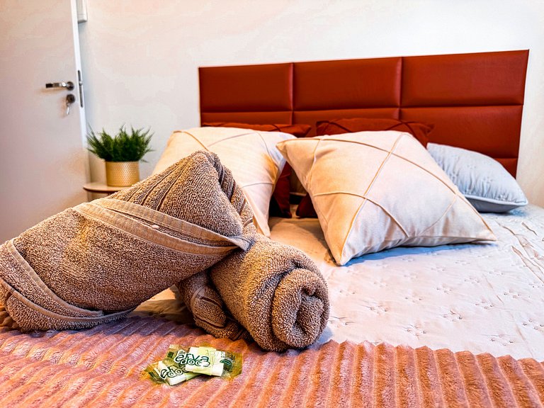 Apto com 1 quarto e sacada com churrasqueira