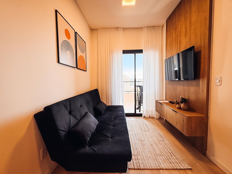 Apto com 1 quarto e sacada com churrasqueira