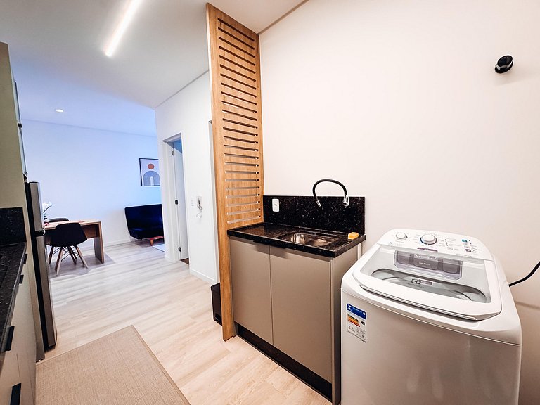 Apto com 1 quarto e sacada com churrasqueira