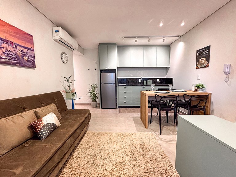 Flat Completo c/ Piscina e Garagem