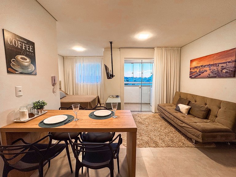 Flat Completo c/ Piscina e Garagem