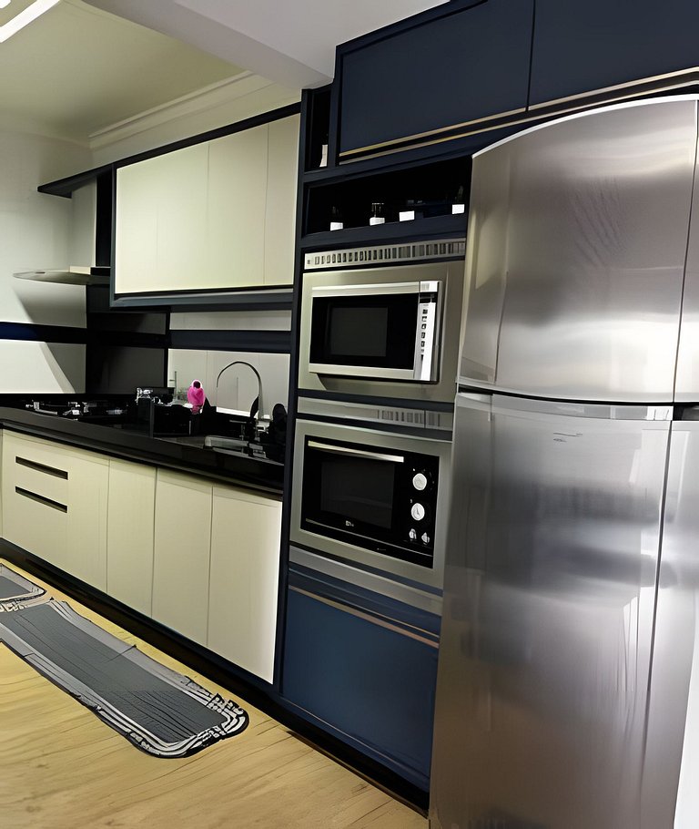 Apto completo p/ até 5 pessoas – perto do Centro