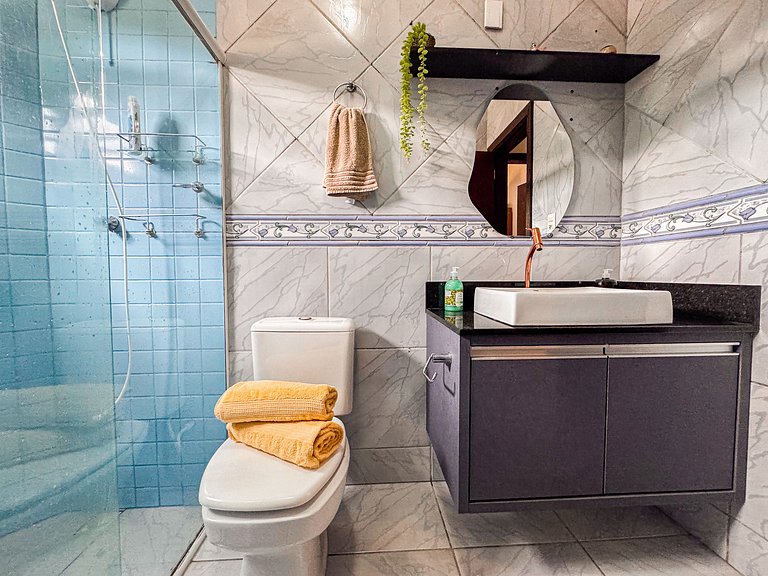 Casa espaçosa com churrasqueira