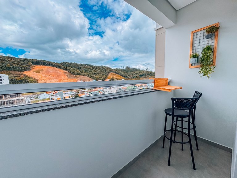 Studio prático, confortável e bem localizado