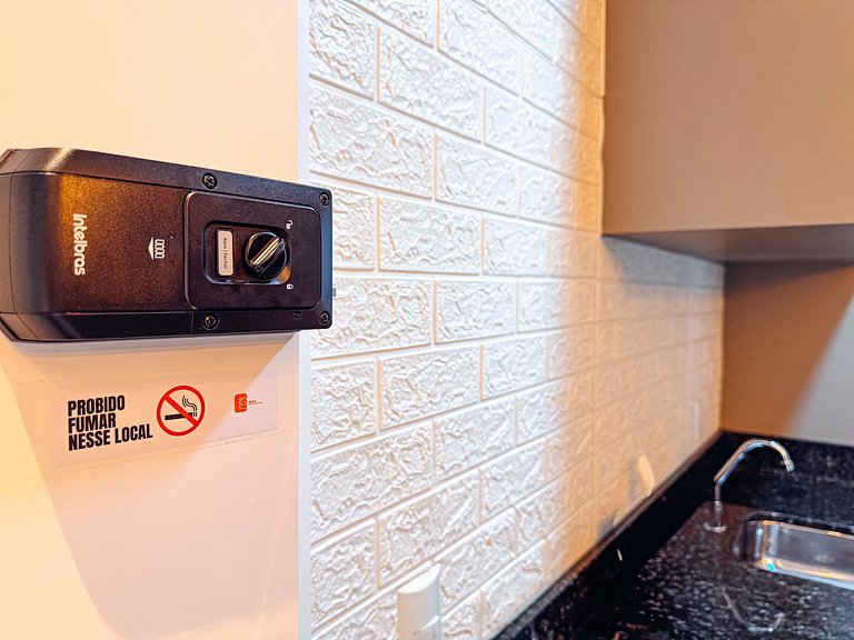 Studio prático, confortável e bem localizado