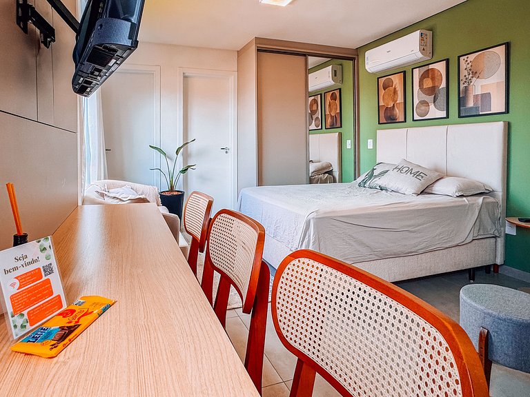 Flat ate 3 pessoas/ ao lado Shoppings