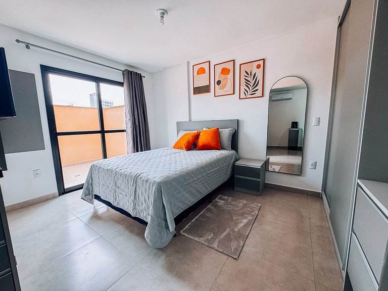 Studio Novo e Completo Próx. faculdade e shoppings