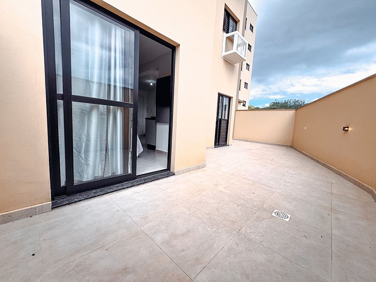 Studio Novo e Completo Próx. faculdade e shoppings