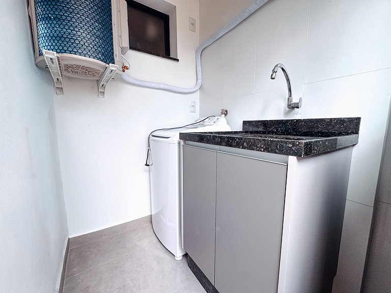 Studio Novo e Completo Próx. faculdade e shoppings