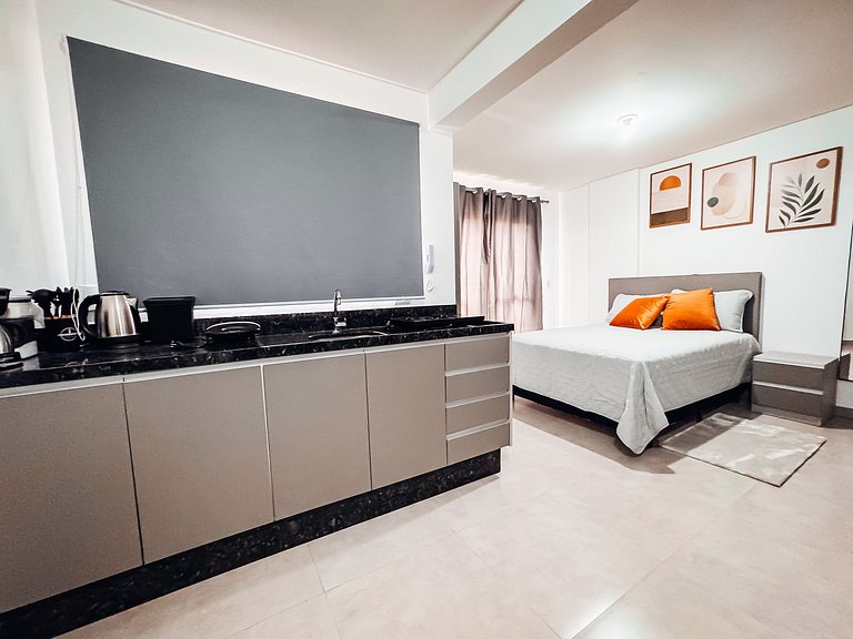 Studio Novo e Completo Próx. faculdade e shoppings