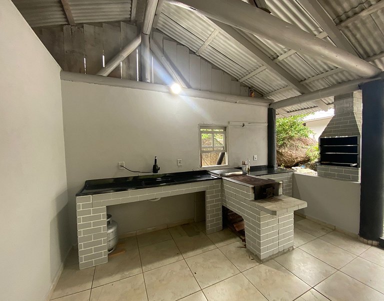 Casa de Campo c/Piscina Aquecida - perto da cidade