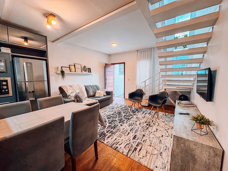 Casa confortável 2 suítes / 5 min do Centro