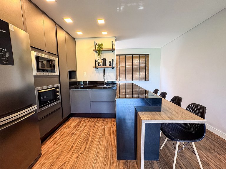 Apto 1 suite + 1 quarto / prox centro