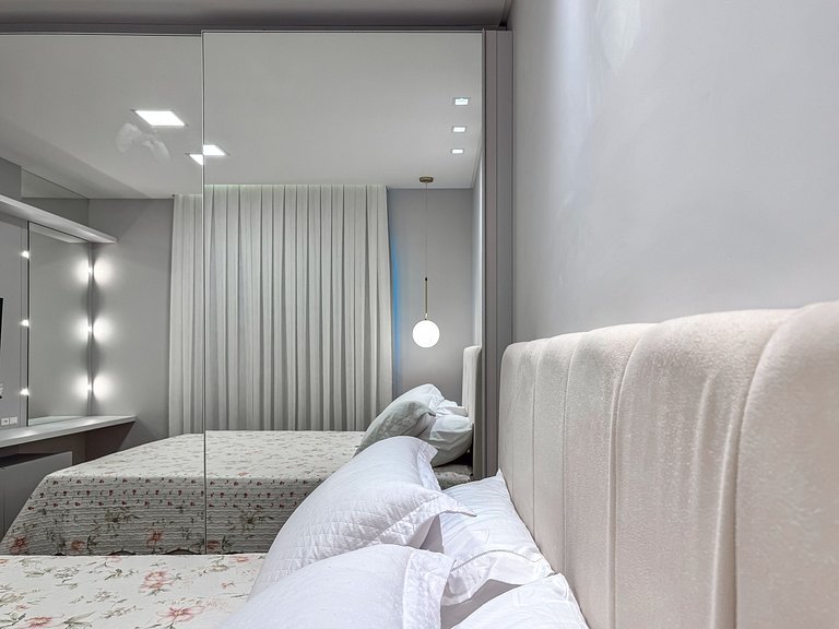 Apto com 2 quartos- a 5 minutos do centro