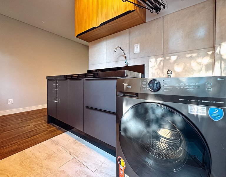 Apto 1 suite + 1 quarto / prox centro