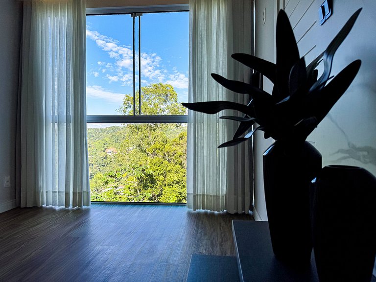 Apto com 2 quartos- a 5 minutos do centro