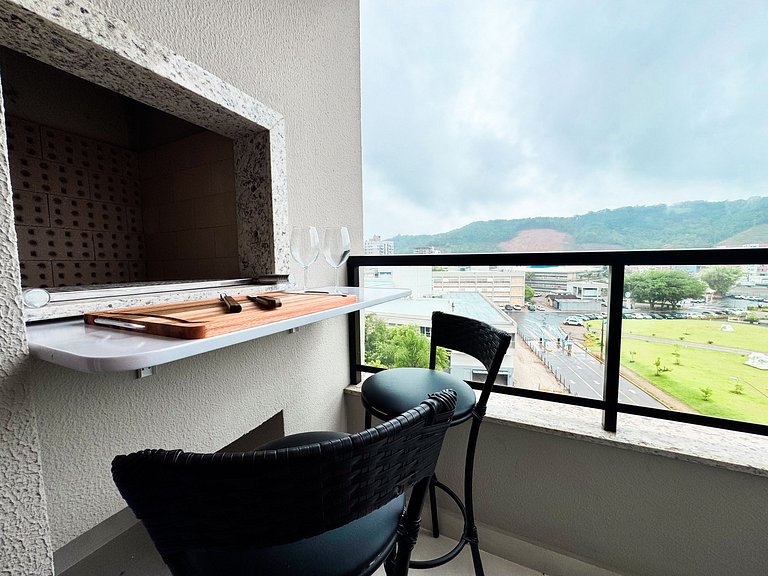 Flat moderno com churrasqueira próximo à Unifebe