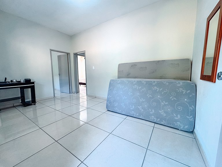 Casa p/ até 15 pessoas Piscina + Churrasq + Sinuca