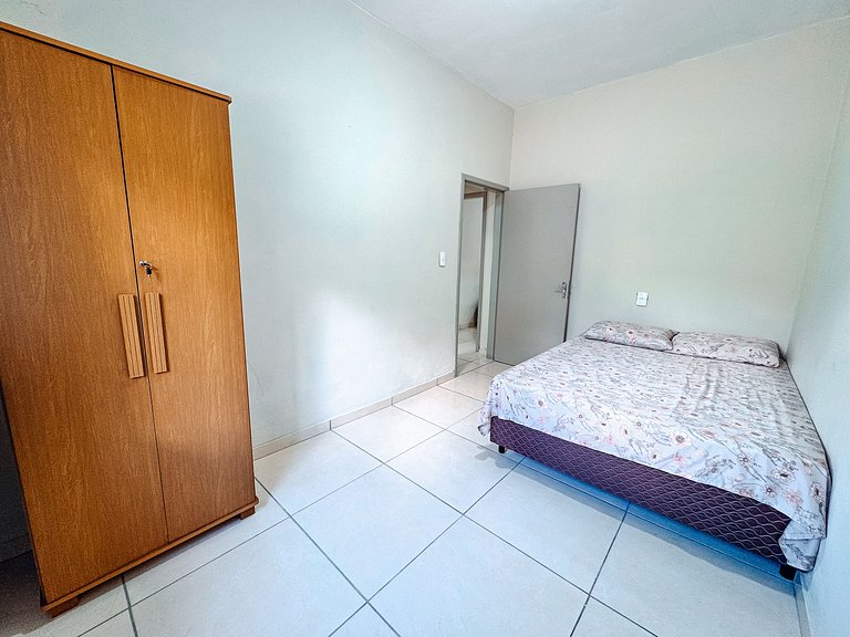 Casa p/ até 14 pessoas Piscina + Churrasq + Sinuca