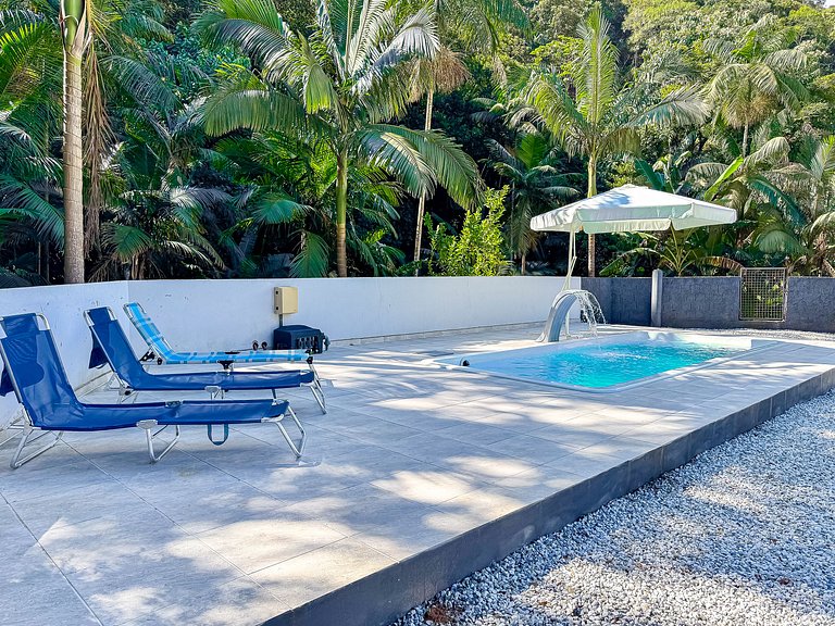 Casa p/ até 15 pessoas Piscina + Churrasq + Sinuca