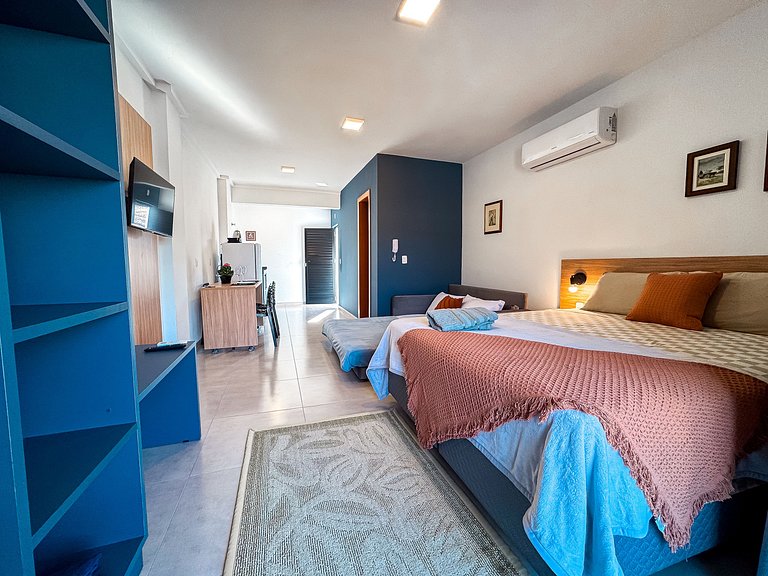 Conforto no centro,até 4 pessoas e vaga de garagem