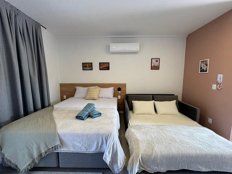 Apto Centro p/ 4 | varanda + garagem