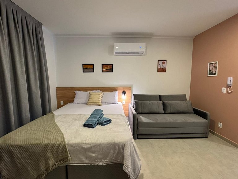 Apto Centro p/ 4 | varanda + garagem