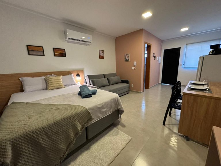 Apto Centro p/ 4 | varanda + garagem