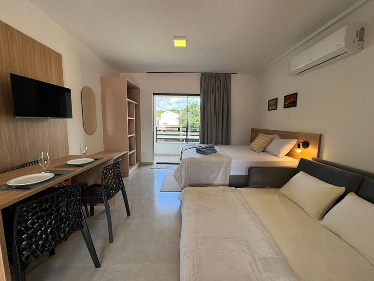 Apto Centro p/ 4 | varanda + garagem