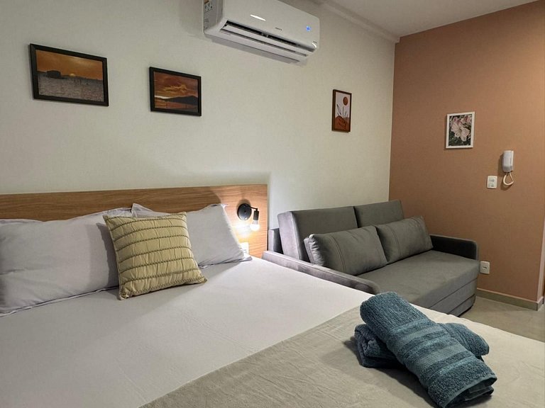 Apto Centro p/ 4 | varanda + garagem