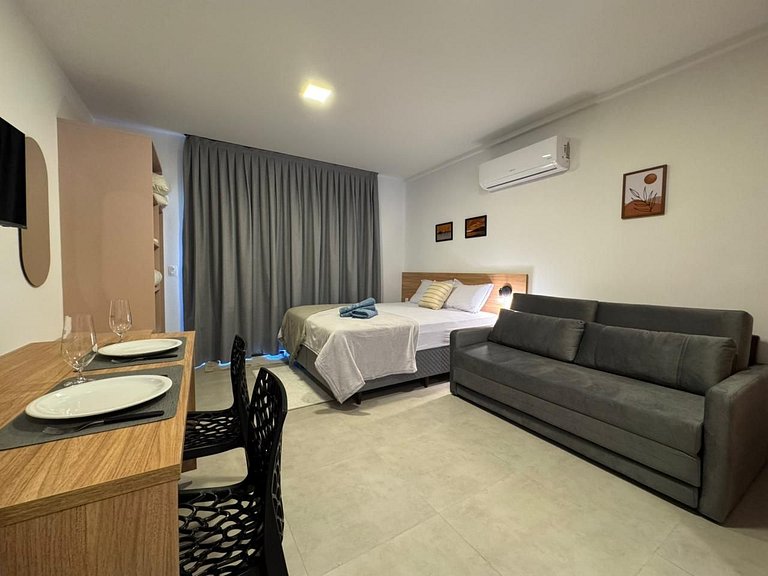 Apto Centro p/ 4 | varanda + garagem