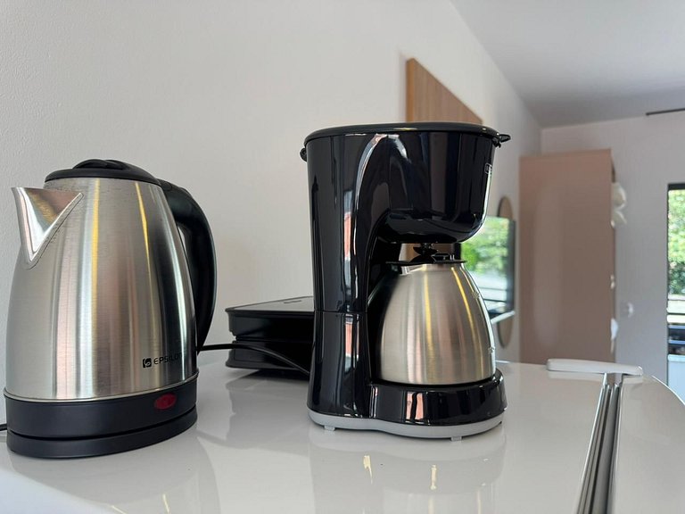 Apto Centro p/ 4 | varanda + garagem