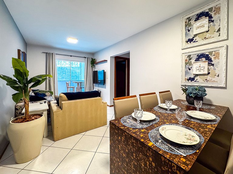 Centro Brusque | 2 Quartos com churrasq e ar cond