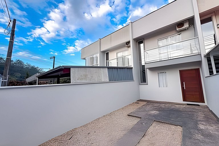 Casa confortável 2 suítes / 5 min do Centro