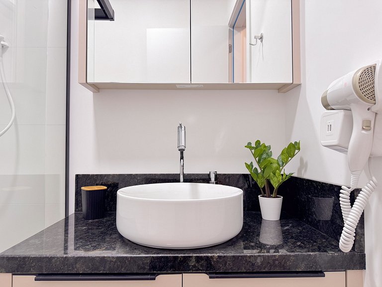 Flat para 2 | Garagem + lavanderia